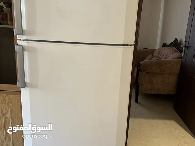 ثلاجة بيكو توفير طاقة بحالة جيدة