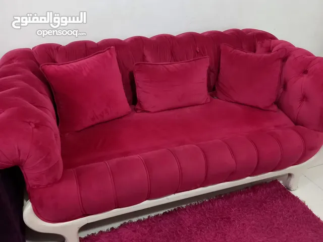 كنب بحاله جيده جدا