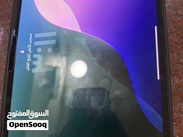 ايباد M4 مستعمل نظيييف واي فاي + خلوي