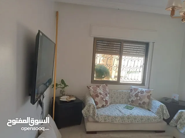 120 m2 3 Bedrooms Apartments for Sale in Amman Dahiet Al-Istiqlal