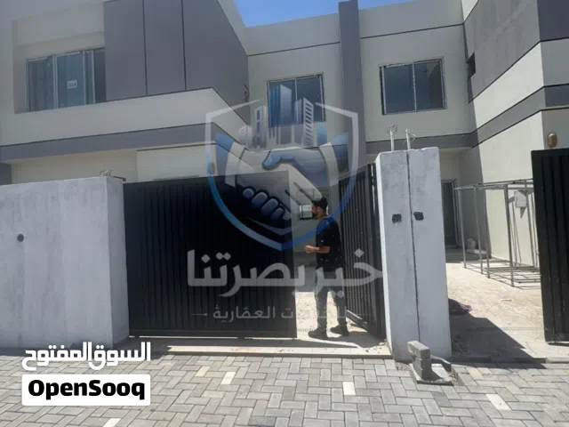200 m2 3 Bedrooms Townhouse for Sale in Basra Other