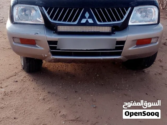 مستوبيشي 2005 بيكب للبيع