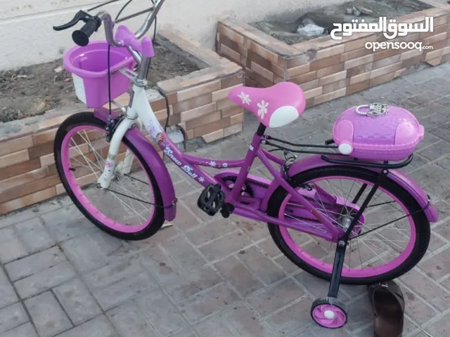 دراجه بناتيه للبيع