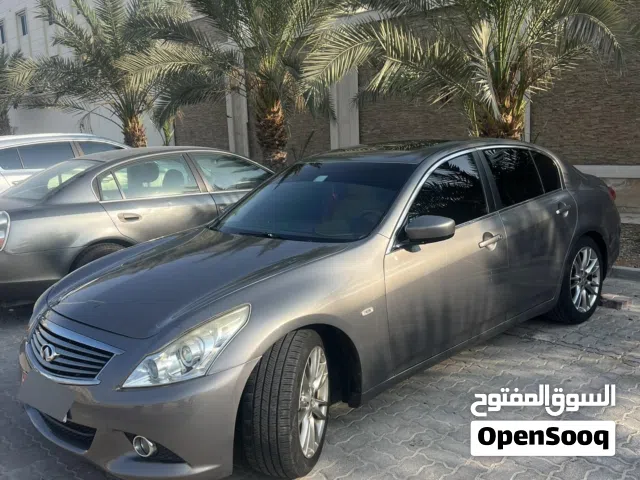 Infiniti G37 2011 - 13.500 its final for urgent sale