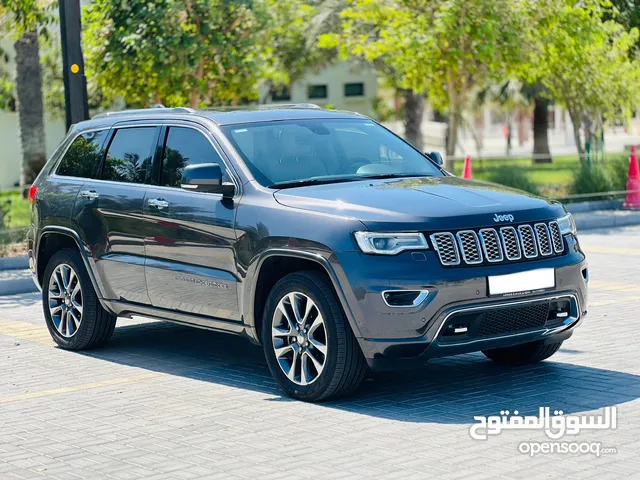 Jeep Grand Cherokee Overland 2017Model/Agent maintained/For sale