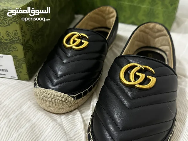 Black Comfort Shoes in Al Jahra