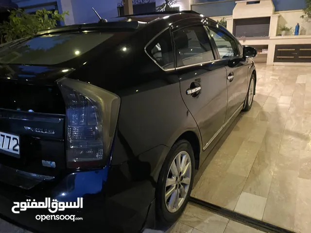 تويوتا بريوس أسود وارد اوروبي بانوراما للبيع