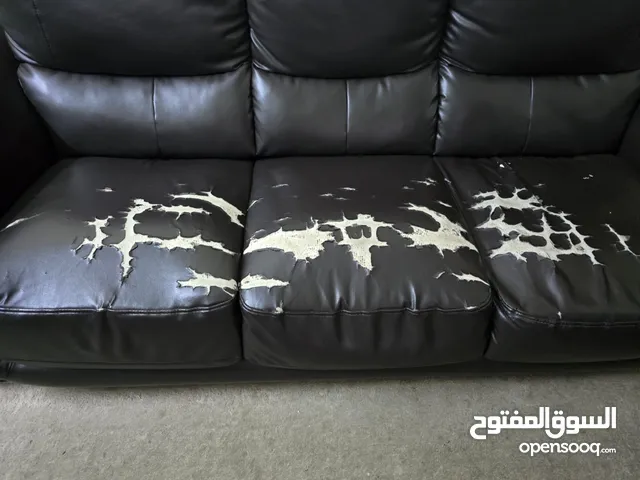 Used Sofa Set 3+2+1.... negotiable....no delivery