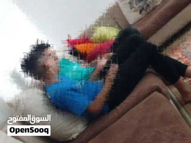 الصالون لللبيع