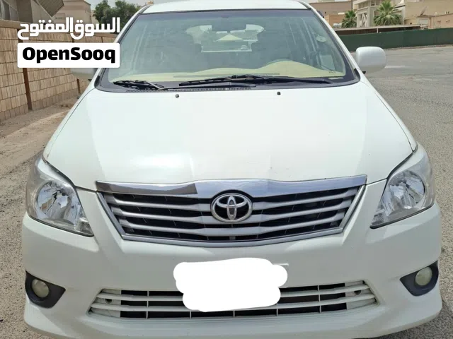 toyota innova2.7 s(2014),engine condition os good,good working ac,eletric mirrors,fog lamps,
