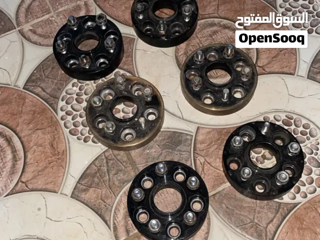 سبيسرات للبيع