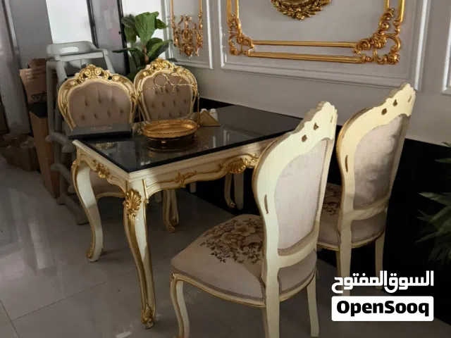 dinning table