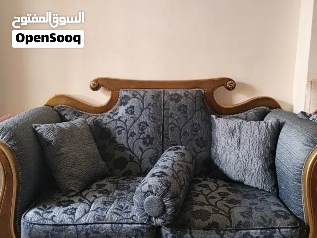كنب مستعمل جديد  للبيع بسعر مغري سبب سفر