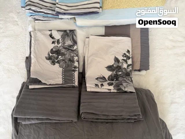 Bedding sets (2 sets)