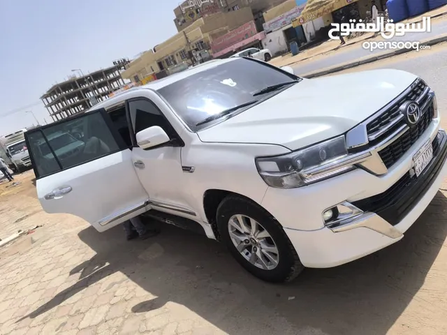 ابو علي لتسويق السيارات كروزر موديل 2015 سعودي مكنه v6 بصمه فتحت سقف شاشه تكييف ممشي 140 تحكما