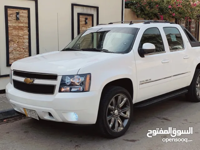 Used Chevrolet Avalanche in Basra