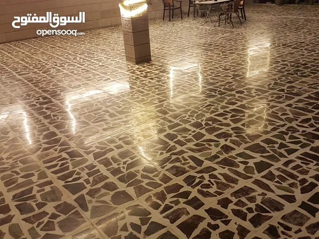 جلي وتلميع البلاط والرخام والسيراميك والصبه الاسمنتيه