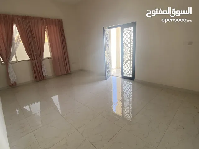 1950 m2 3 Bedrooms Apartments for Rent in Al Ain Shi'bat Al Wutah