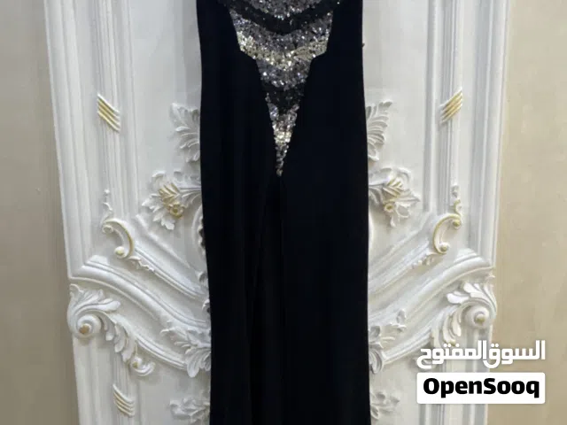 فستان سهرة
