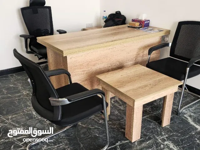 اثاث مكتبي