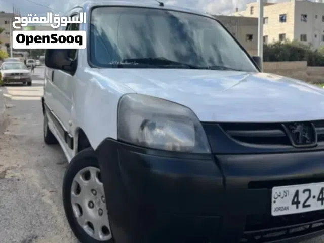 بيجو بارنتر بنزين 2013