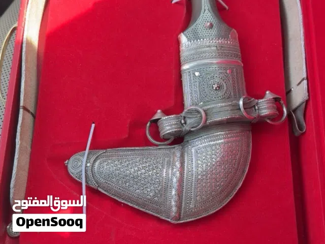 خنجر نزواني