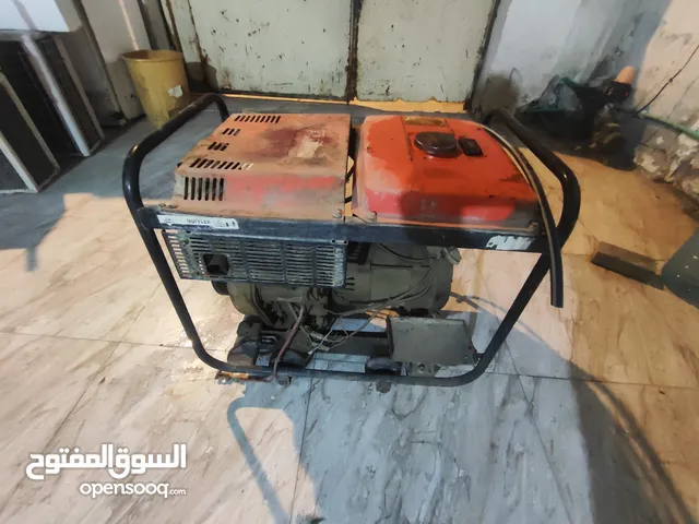 مولد كهربائي