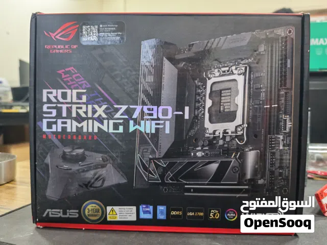 بعض القطع 4090 , z790 , 1300w psu