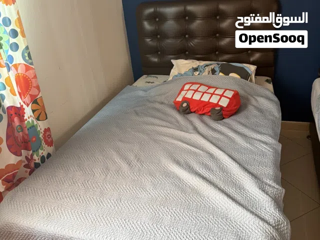 غرفة نوم للكبار او الاطفال