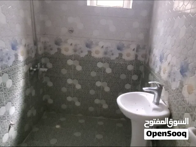 للاجار شقة لكس في صنعاء بيت بوس