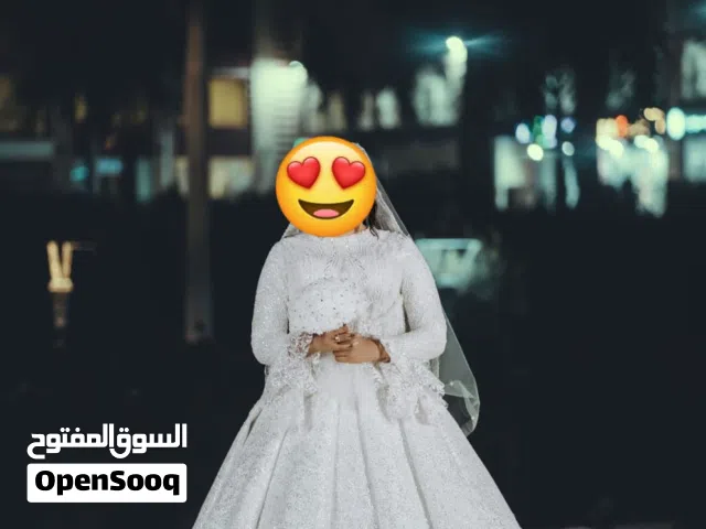 فستان زفاف