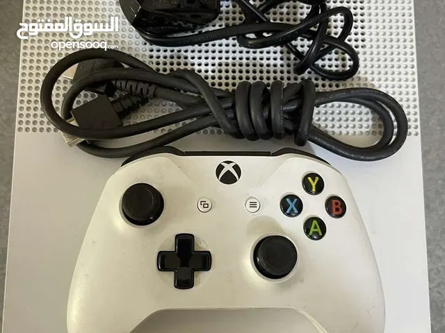 عندي Xbox ON S نضيف للبيع