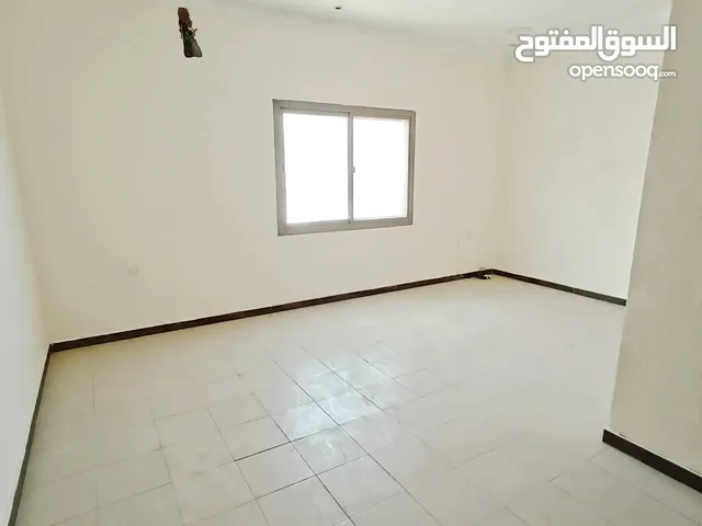 220 m2 3 Bedrooms Apartments for Rent in Central Governorate Jid Ali