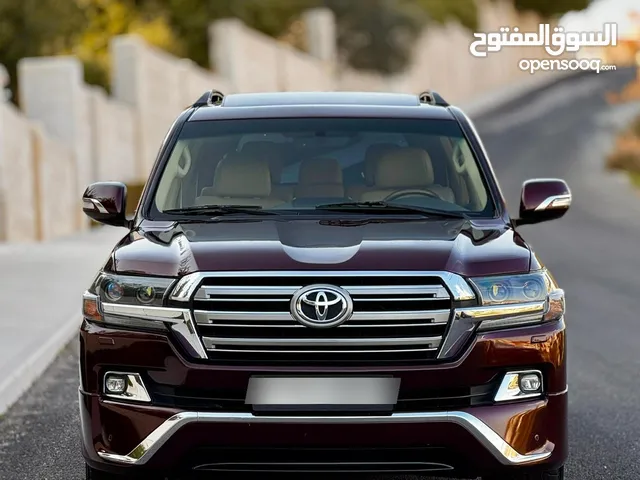 Used Toyota Land Cruiser in Amman