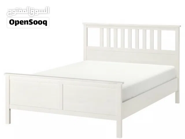 للبيع سرير ايكيا مستعمل ونظيف