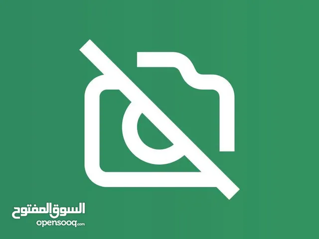 شقه للبيع المقطم هضبه وسطى حي السادس ....
