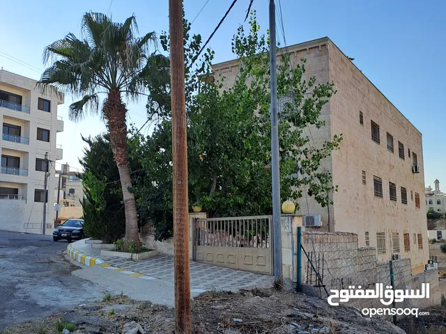 ضاحية الفاروق طريق المطار ارض 700م حوض الغباشية وتلعة عقيل بسعر ممتاز