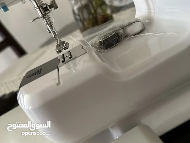 ماكينة خياطة