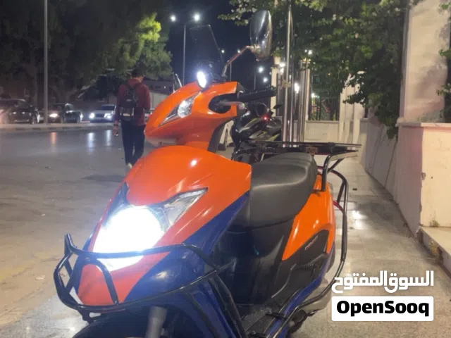 2019 هوندا CRF125F