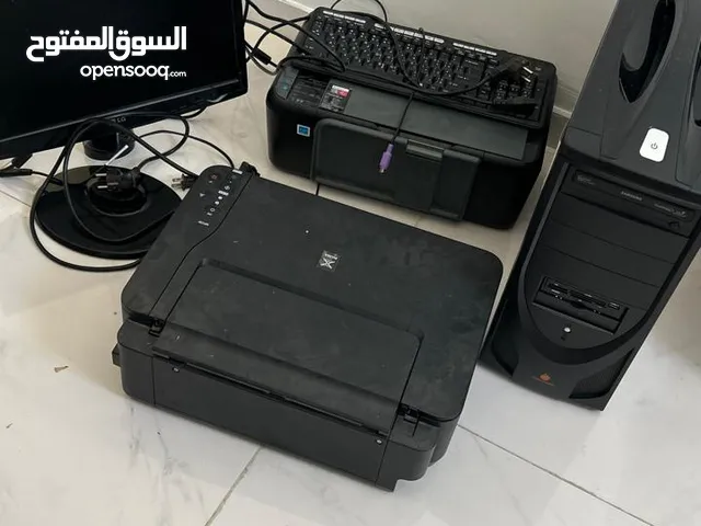 كمبيوتر للبيع مع كامل احتياجاته هاردسك ماوس كيبورد طابعه
