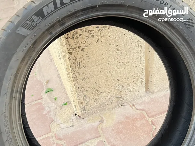 للبيع تاير جديد غير مستعمل