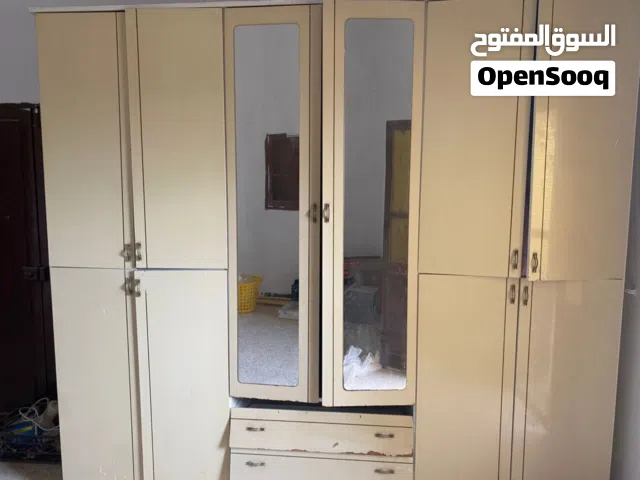 اثاث مستعمل