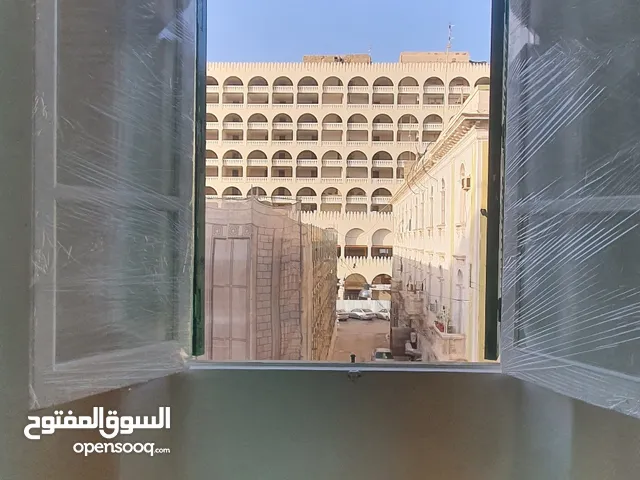 165 m2 5 Bedrooms Apartments for Rent in Tripoli Al-Maqrif