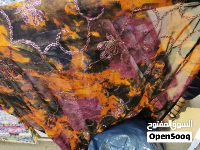 شيفون مطرز مع فولك