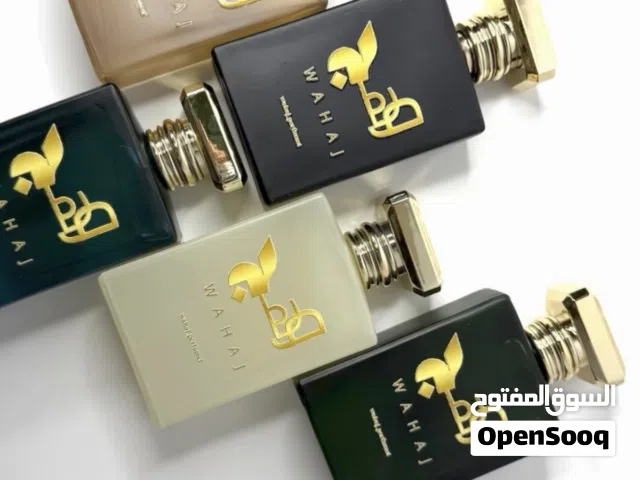 عطور وعدسات