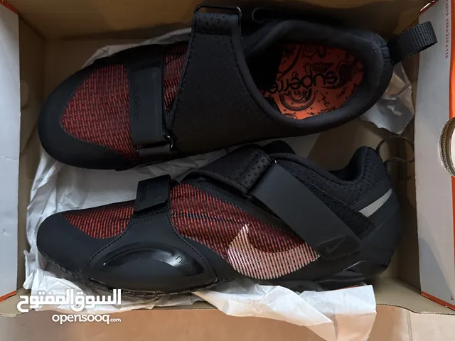 Nike shoes brand new