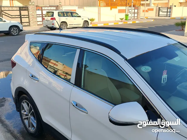 Used Hyundai Santa Fe in Basra