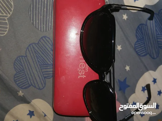 نظارة للبيع بحال الوكالة