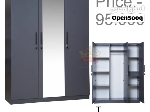 خزائن بثلاثة أبواب صناعة تركية مقاس 150×200×53   Three Door Wardrobes From Turkish Size 150x200*53cm