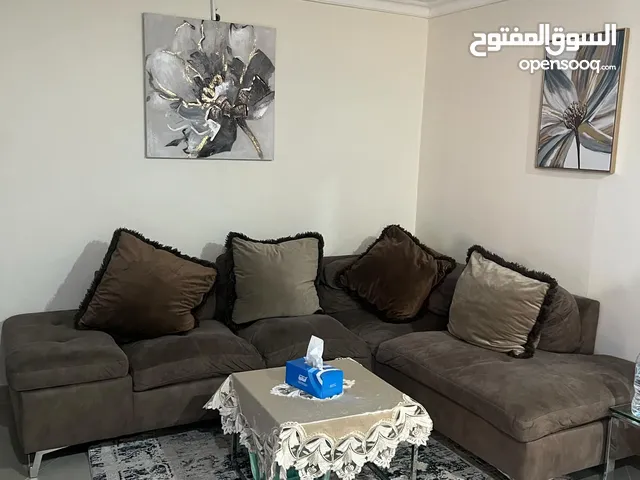 كورنر للبيع في حالة جيدة